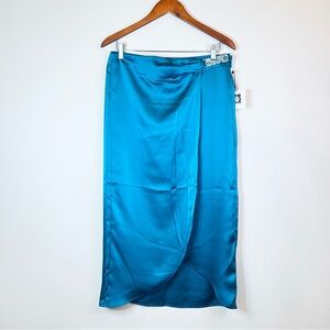 Anne Klein Satin Green Wrap Women’s Maxi Skirt Size Medium NWT